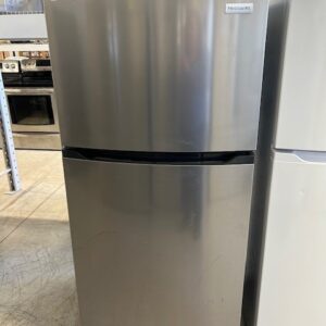 Frigidaire 28" Refrigerator (#12011)
