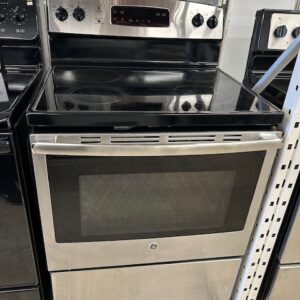 30" GE Stove (#13267)