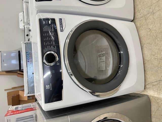 Electrolux Steam Dryer (#13379)