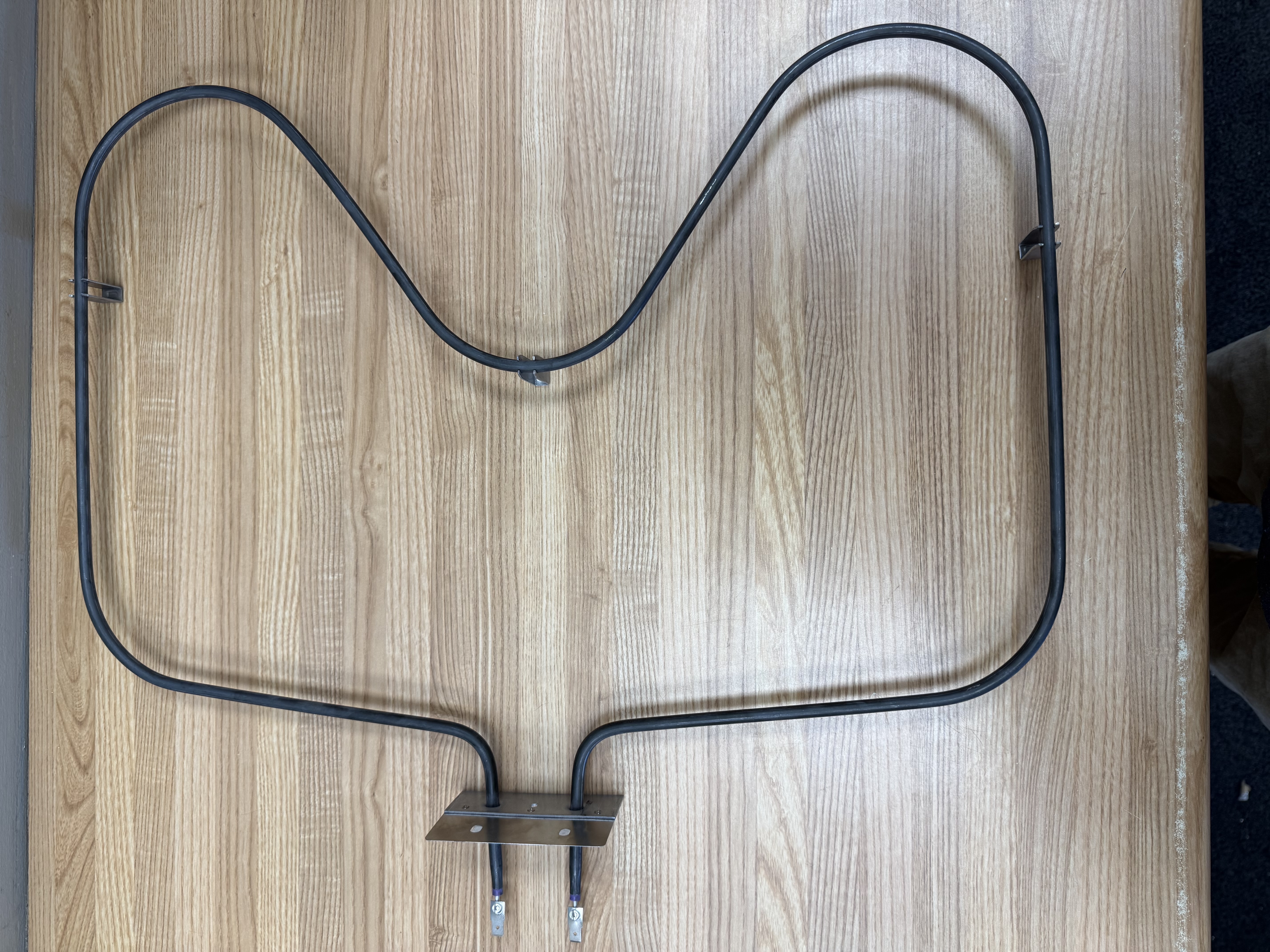 Whirlpool Range – Bake element (APW10308477)